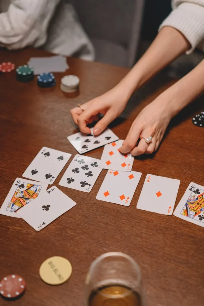 扑克游戏跑得快棋牌必胜技巧玩法-免费彩金网-白嫖彩金-白菜社区